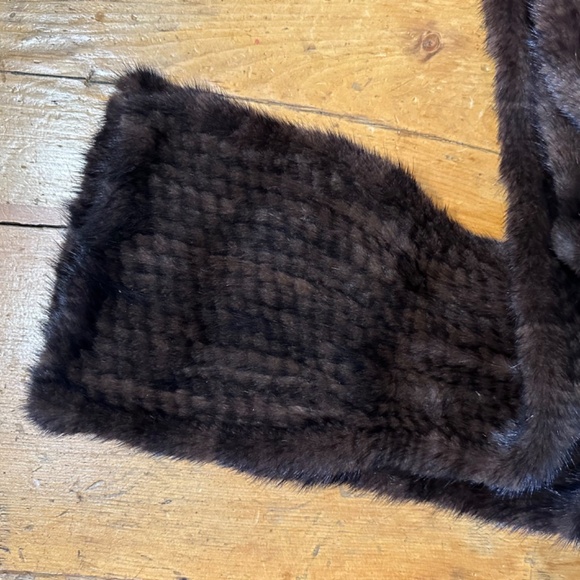 Woven Mink Scarf - Picture 2 of 5